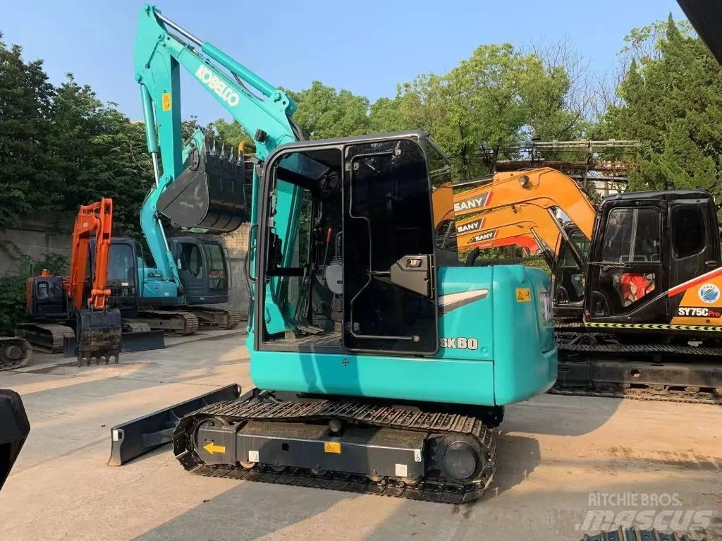 Kobelco SK80D Közepes (midi) kotrók 7 t - 12 t