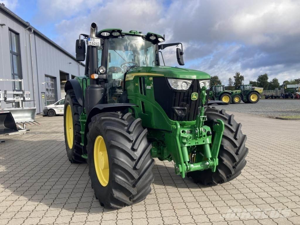John Deere 6M240 Traktorok