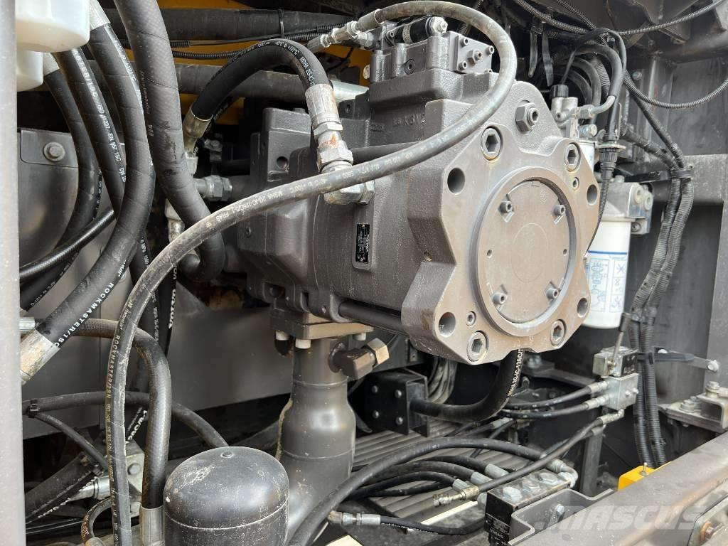 Volvo EC750E L Lánctalpas kotrók