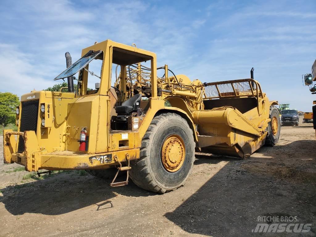 CAT 627 E Földnyesők (szkréperek)