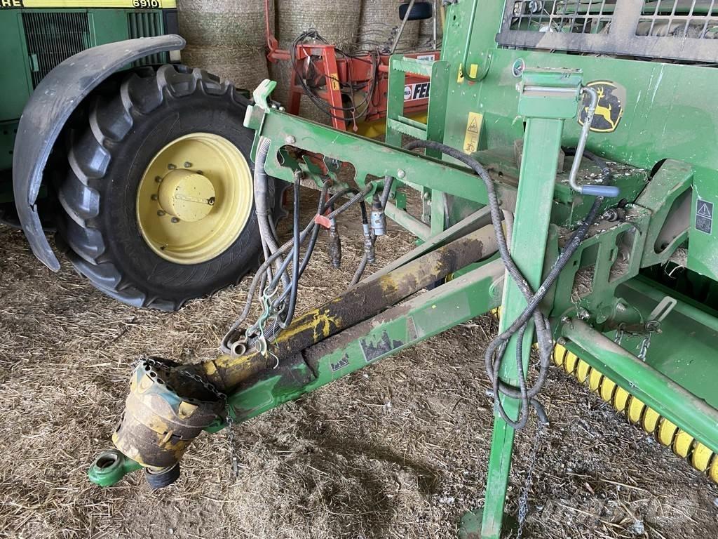 John Deere 623 Körbálázók