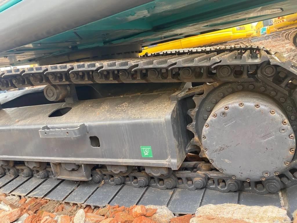 Kobelco 210 Lánctalpas kotrók