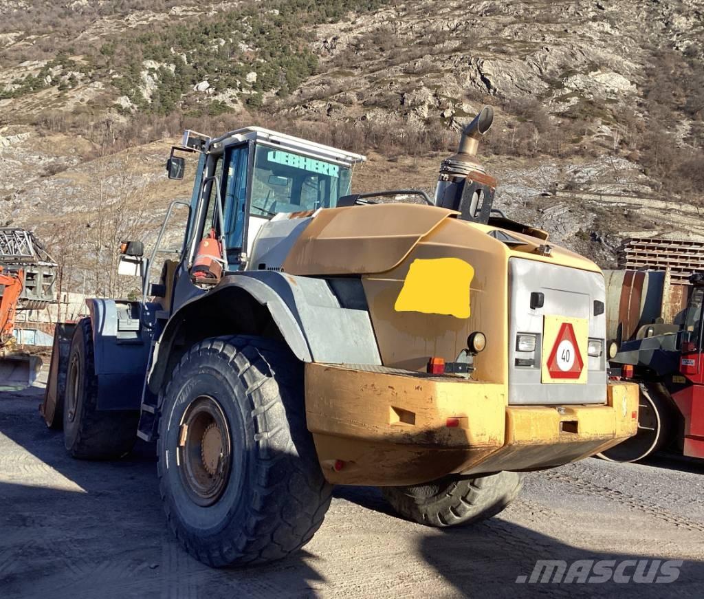 Liebherr L 564 Gumikerekes homlokrakodók