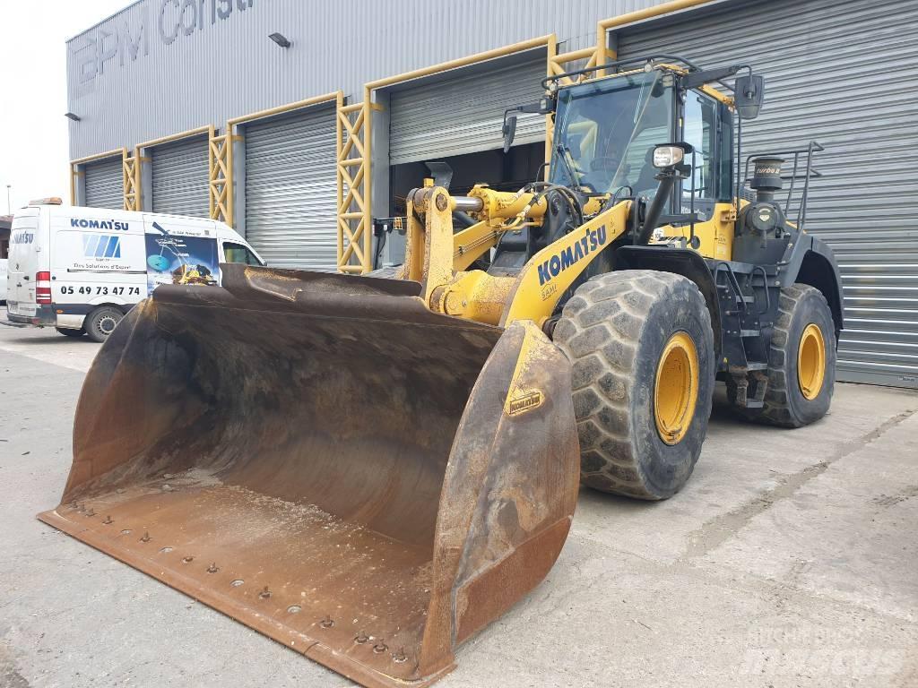 Komatsu WA380-8 Gumikerekes homlokrakodók