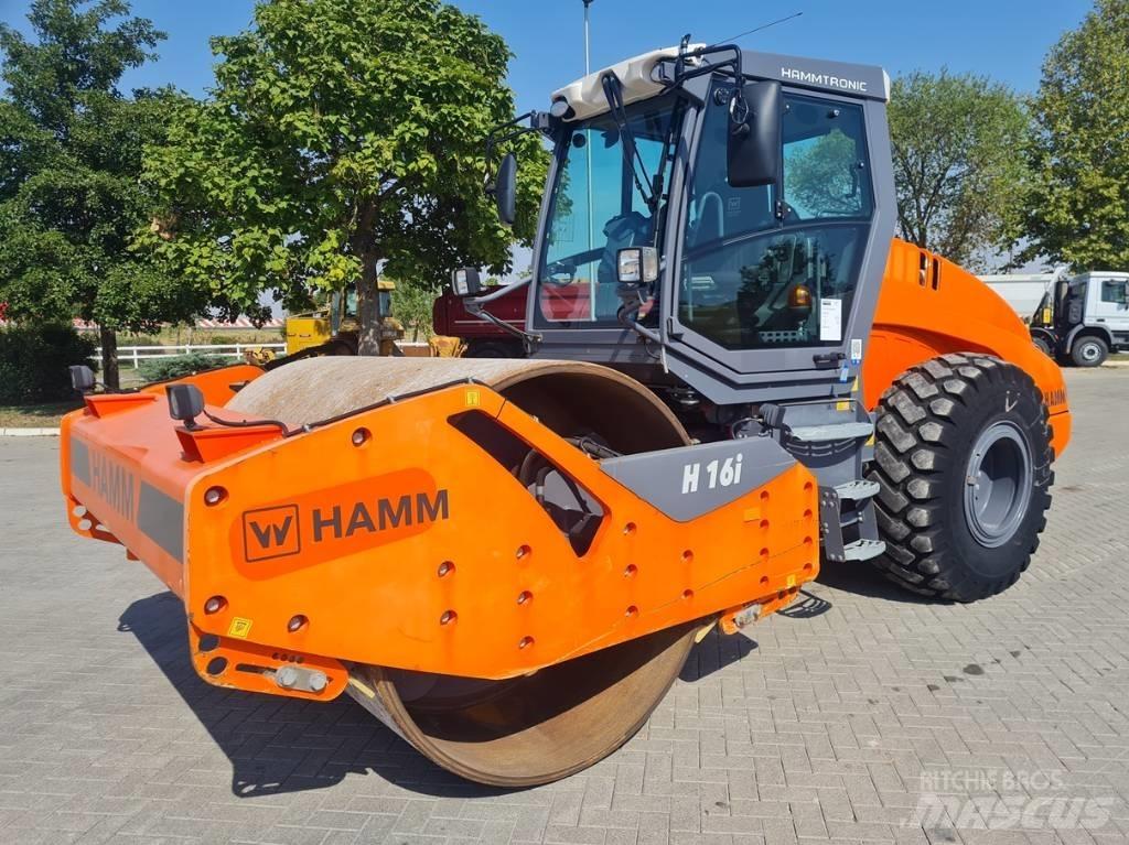 Hamm H 16 i Egydobos hengerek