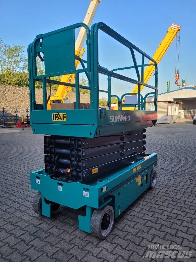 Sunward SWSL1212DC Ollós emelők
