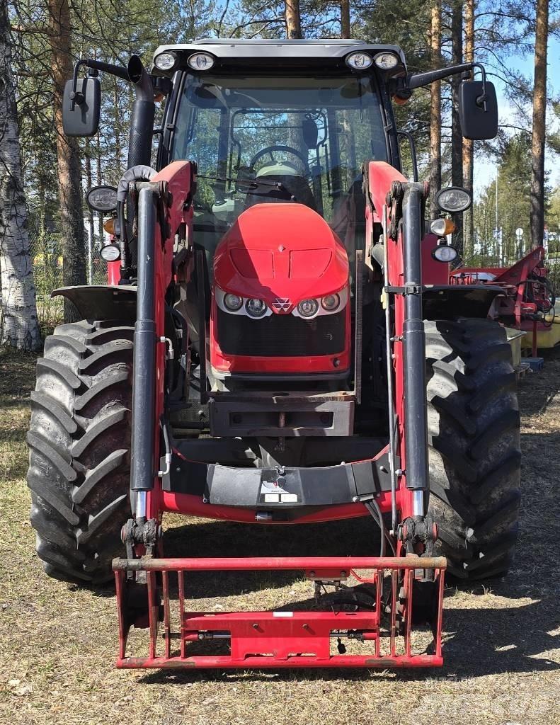 Massey Ferguson 5613 Traktorok