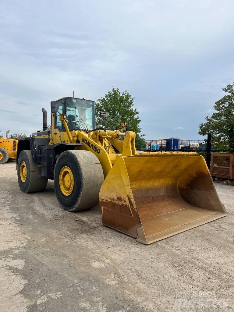 Komatsu WA 470-3H Gumikerekes homlokrakodók