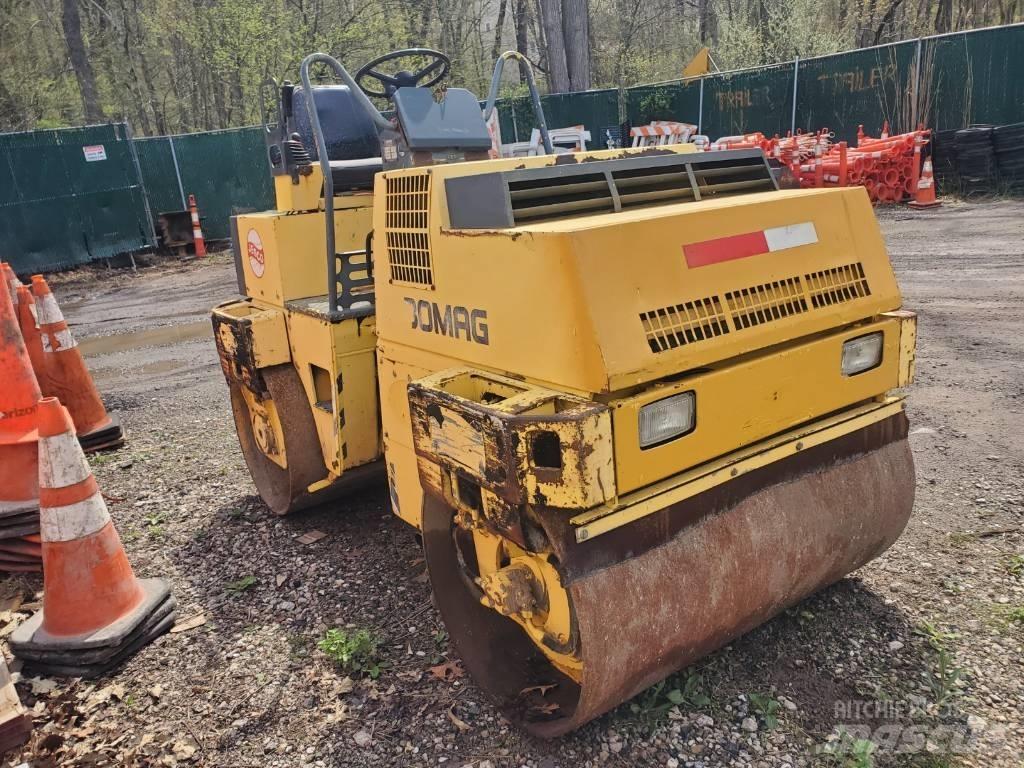 Bomag BW121 AD-2 Ikerdobos hengerek