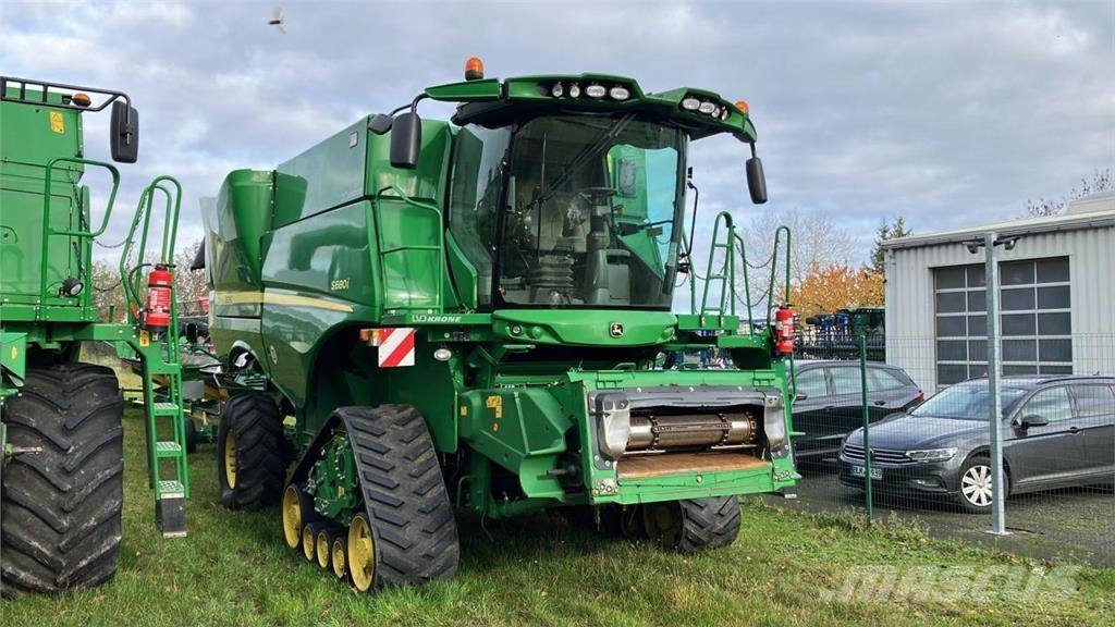 John Deere S680 Kombájnok