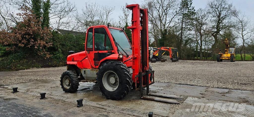 Manitou M26-4 t Tereptargonca