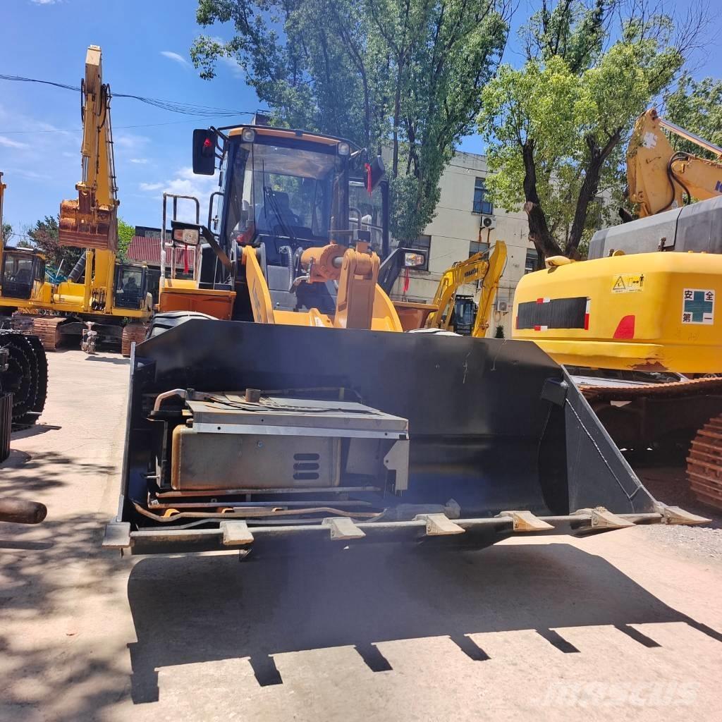 LiuGong 856 H Gumikerekes homlokrakodók