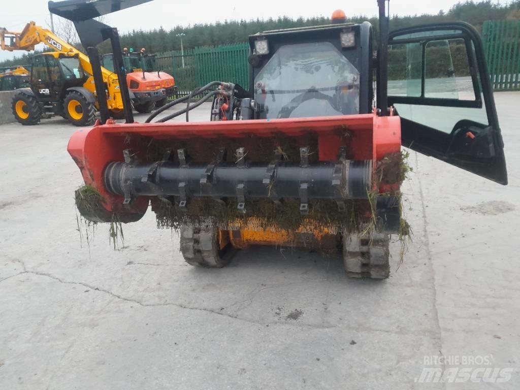 JCB 190 T Kompaktrakodók