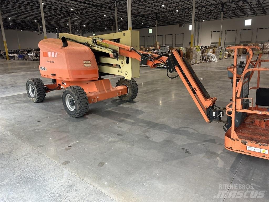 JLG 450 AJ Karos emelők
