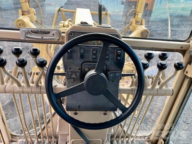 CAT 140 H Gréderek