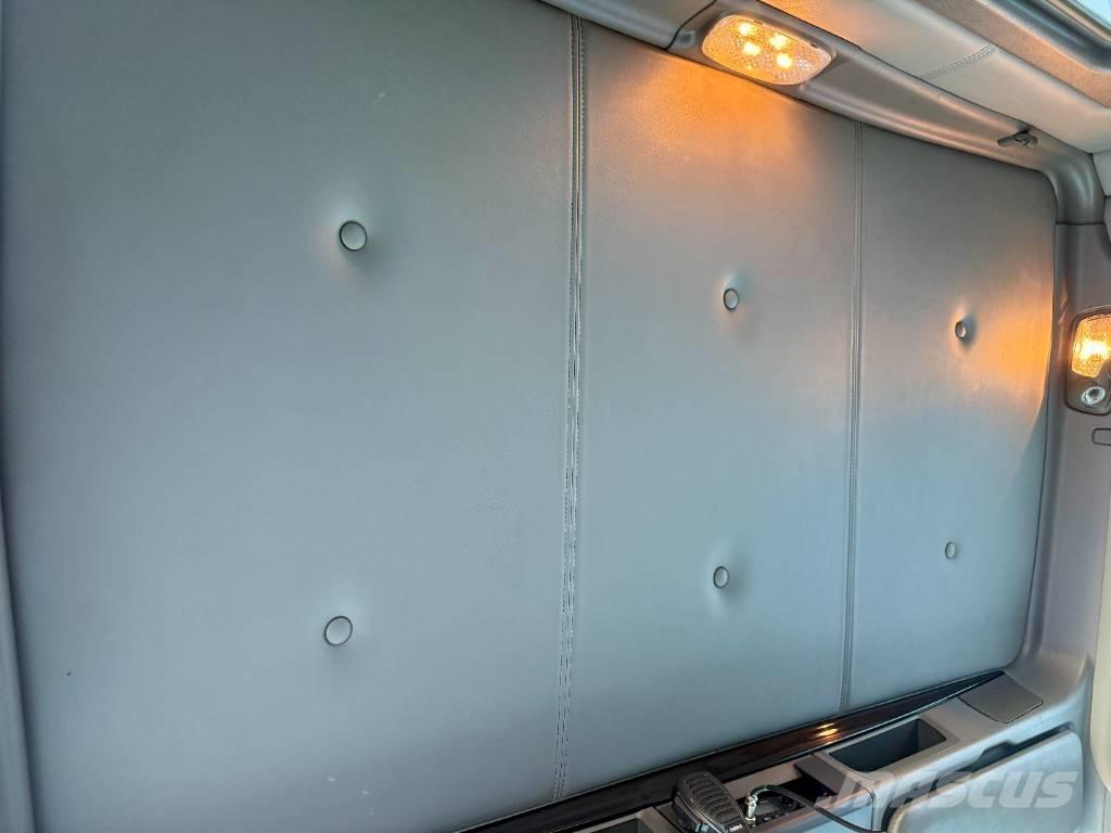 Kenworth T 800 Nyergesvontatók