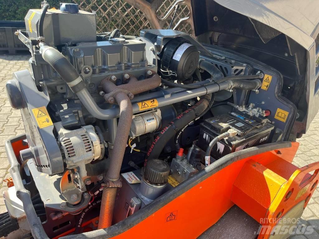 Hamm HD 12 VV Ikerdobos hengerek