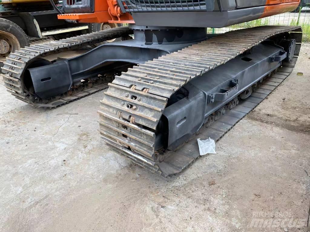 Hitachi ZX 120 Lánctalpas kotrók