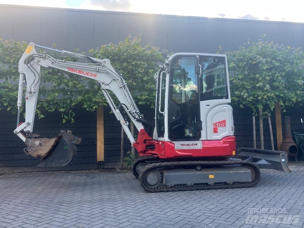 Takeuchi TB 335 R Mini kotrók < 7t