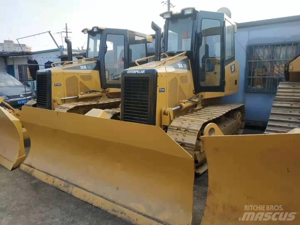 CAT D5M lánctalpas dózerek