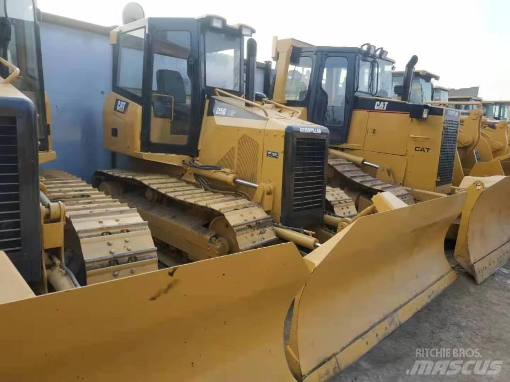 CAT D5M lánctalpas dózerek
