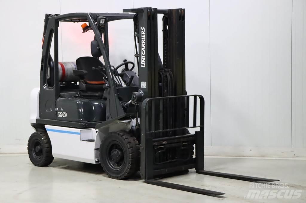 Nissan U1D2A20LQ Gázüzemű targoncák