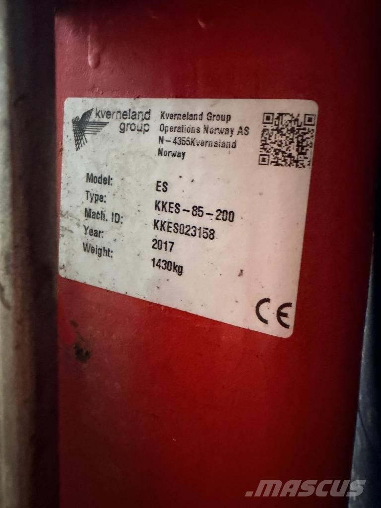Kverneland ES85 Váltvaforgató ekék