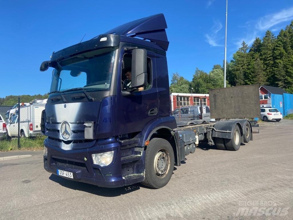 Mercedes-Benz Antos Fülkés alváz