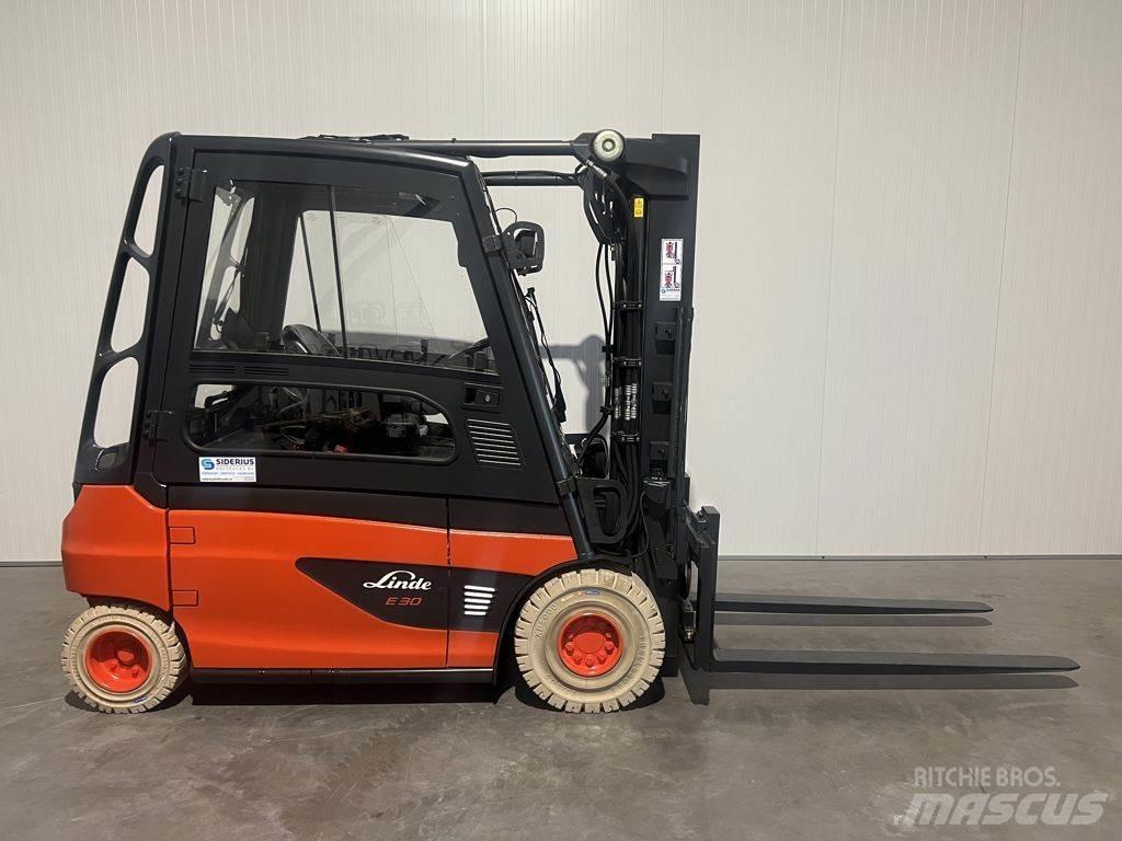 Linde E30L-01 Elektromos targoncák