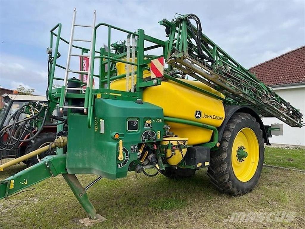 John Deere M952I Vontatott trágyaszórók