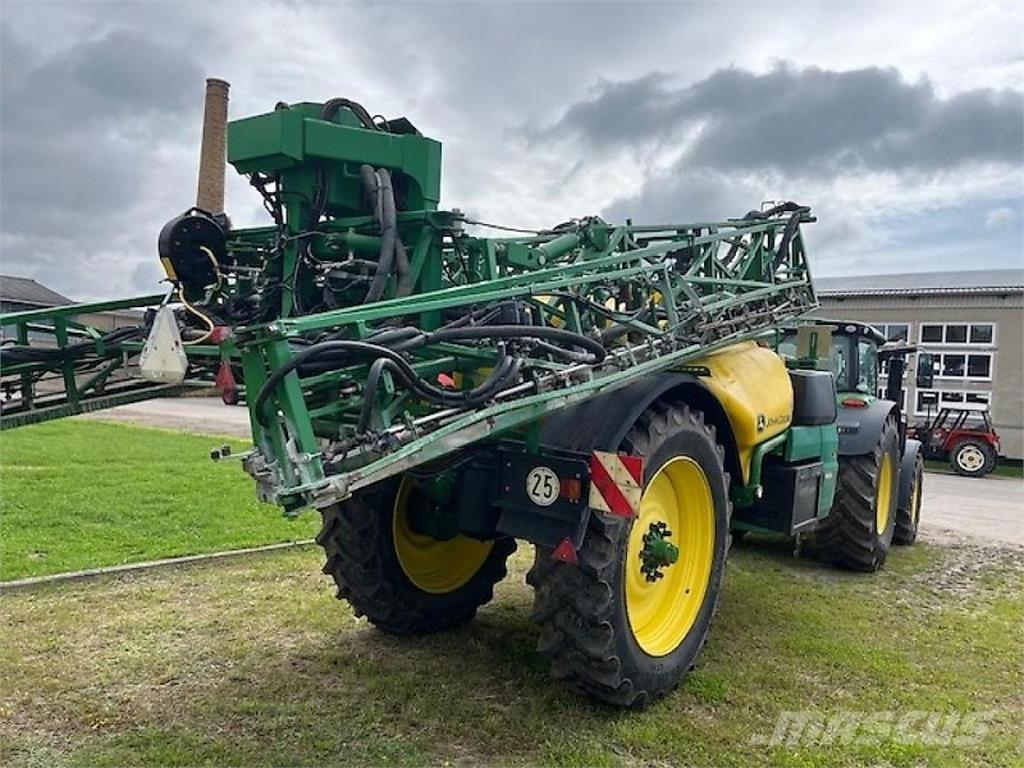 John Deere M952I Vontatott trágyaszórók