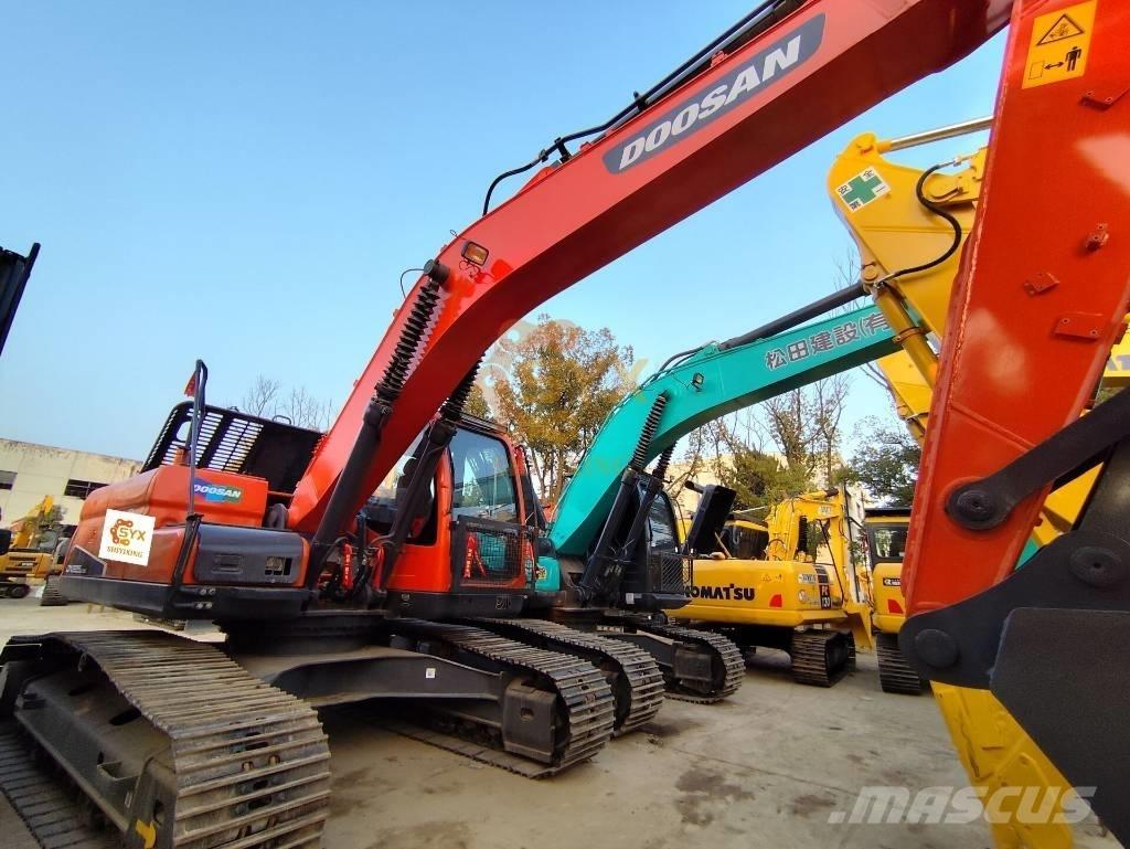 Doosan DX 225 LC Lánctalpas kotrók