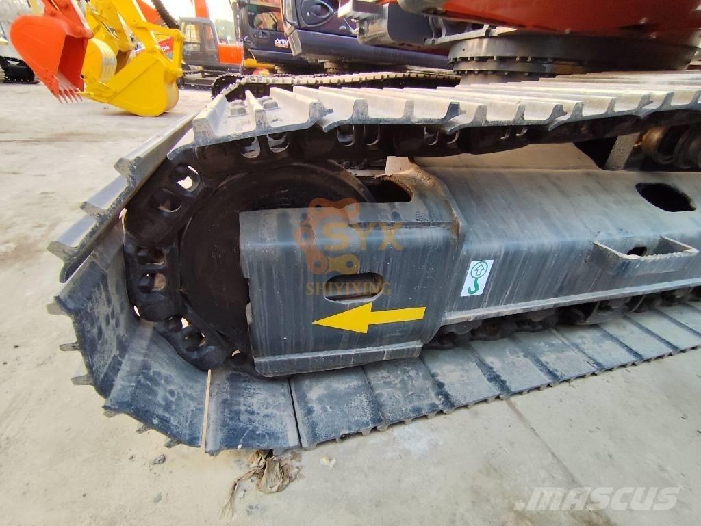 Doosan DX 225 LC Lánctalpas kotrók