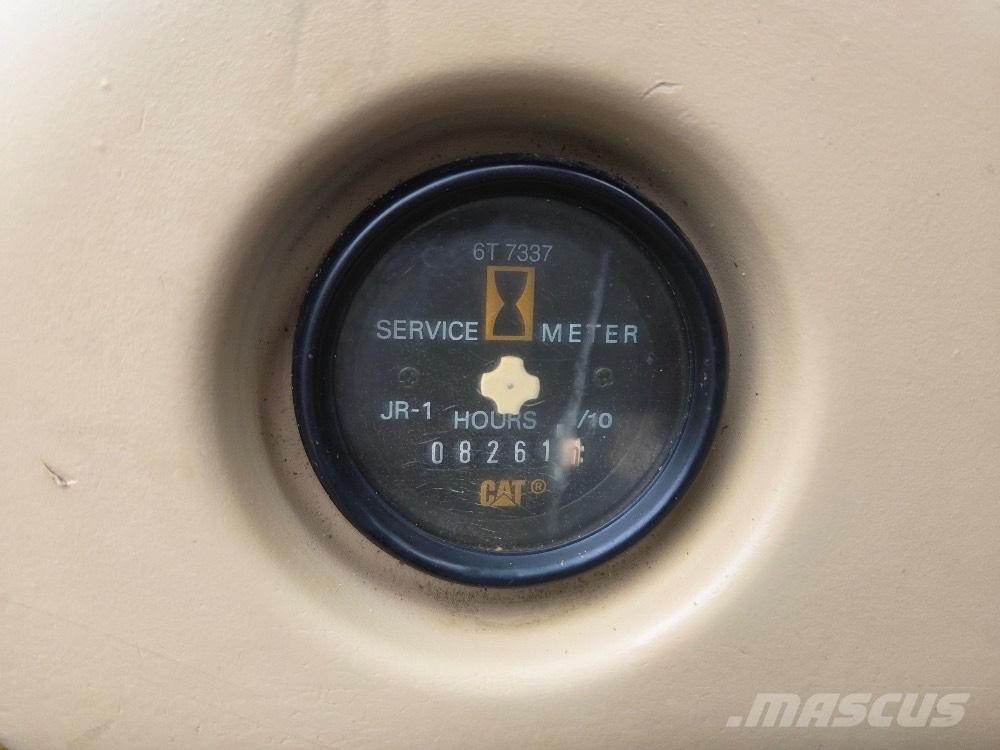 CAT 320BL Lánctalpas kotrók