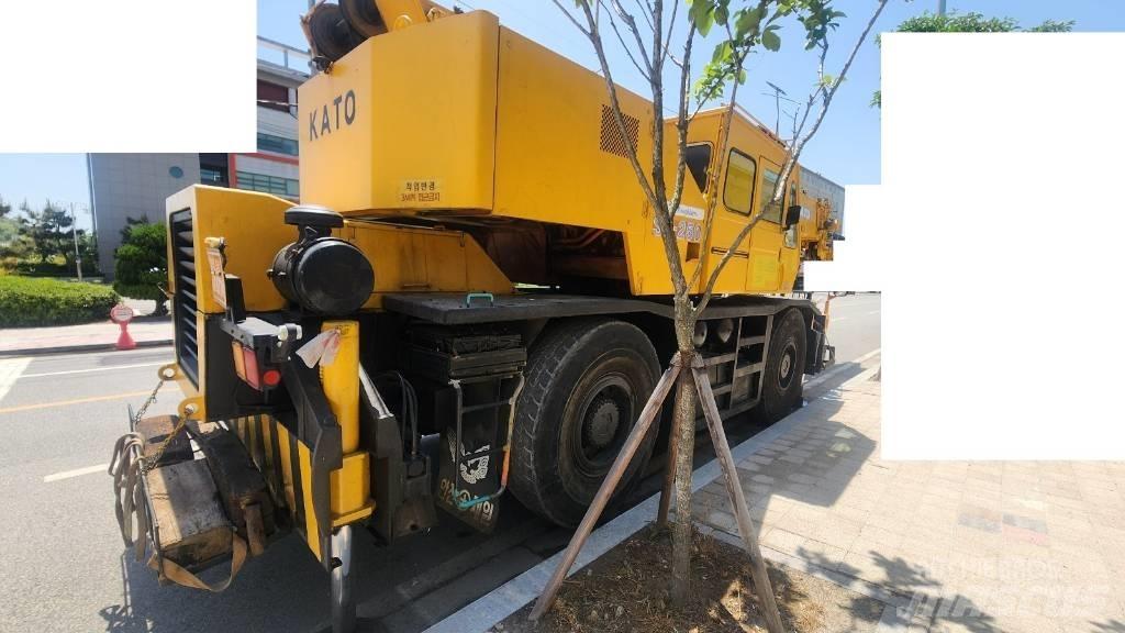 Kato SR 250 Mobil daruk