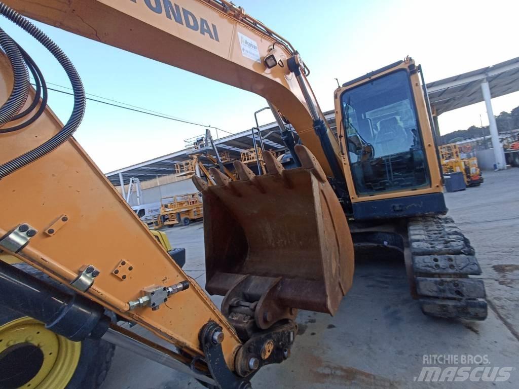 Hyundai HX 145 LCR Lánctalpas kotrók