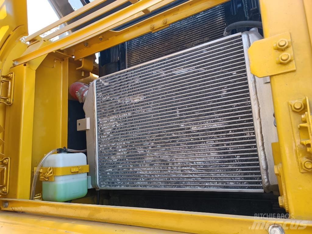 Komatsu PC350 Lánctalpas kotrók