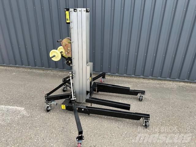 Rees Lift SML3,3 Egyéb felvonók és állványok