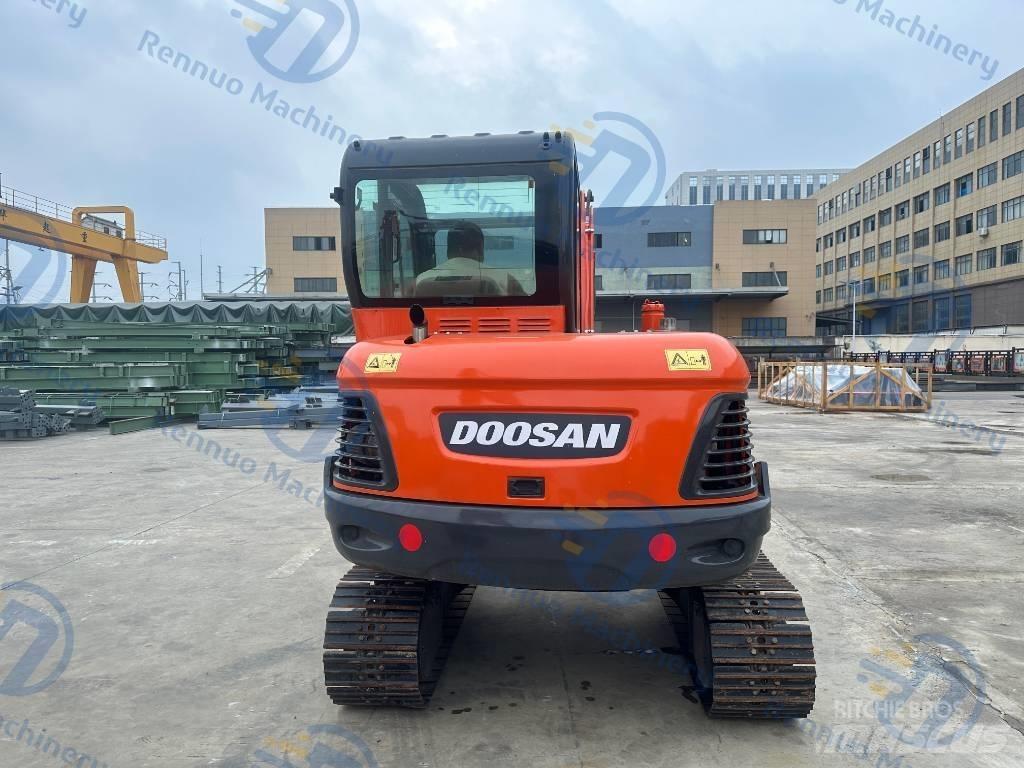Doosan DX 60 Mini kotrók < 7t