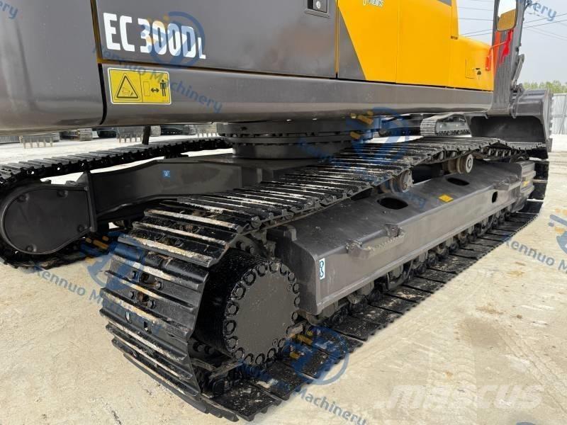 Volvo EC 300 D L Lánctalpas kotrók