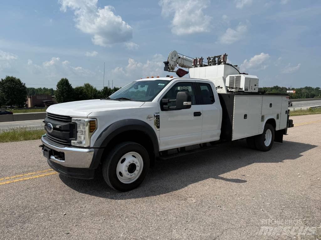Ford F 550 XL SD Közúti karbantartó haszongépek