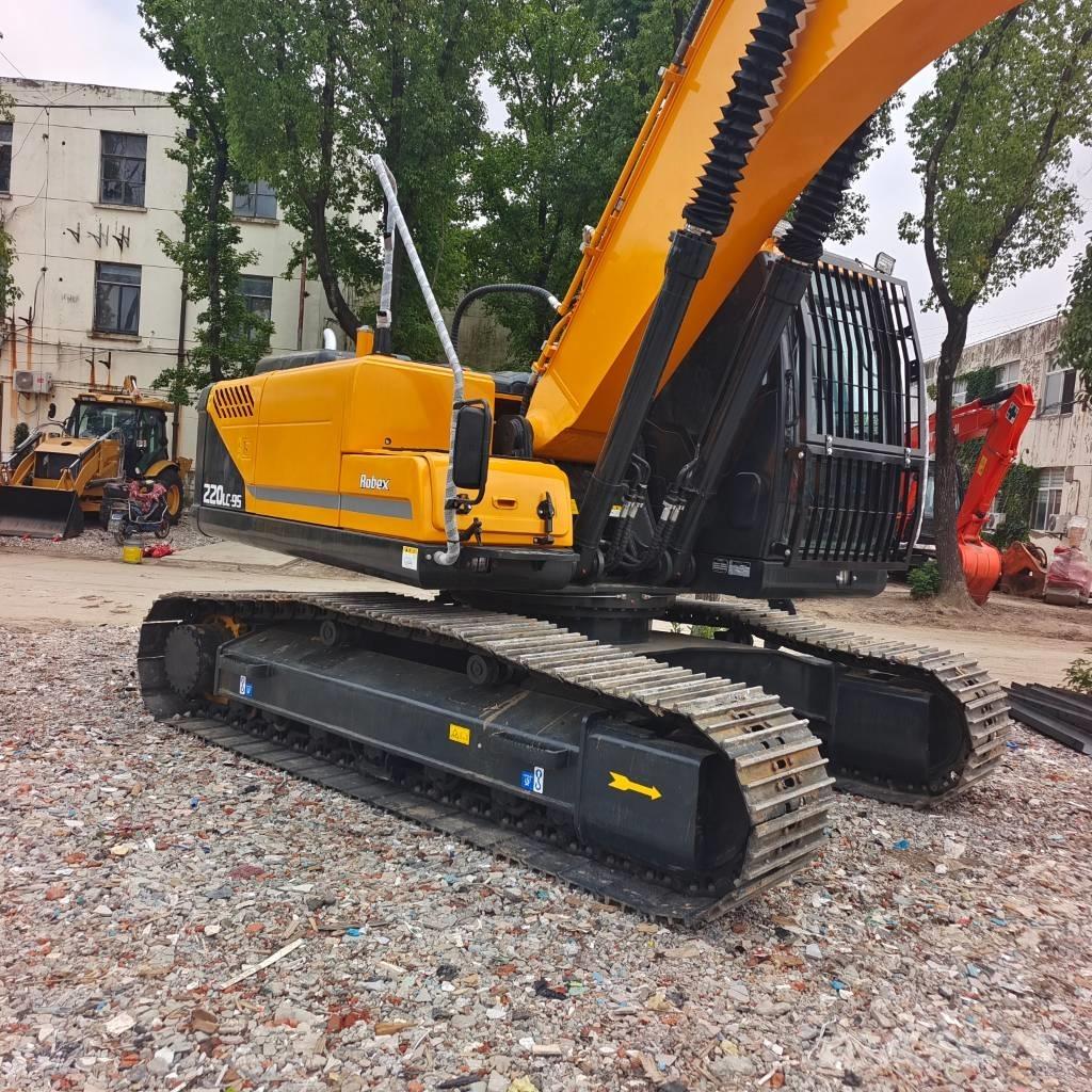 Hyundai 220LC-9S Lánctalpas kotrók