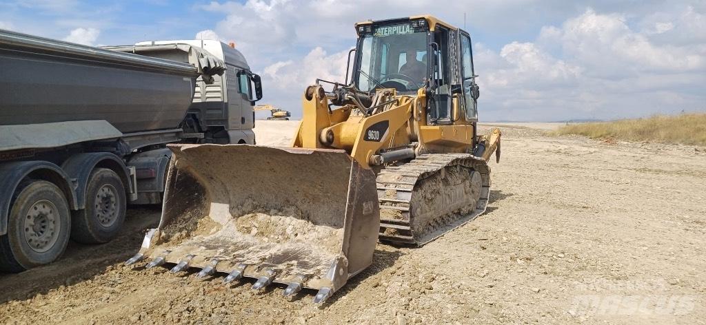 CAT 963 D Lánctalpas homlokrakodók