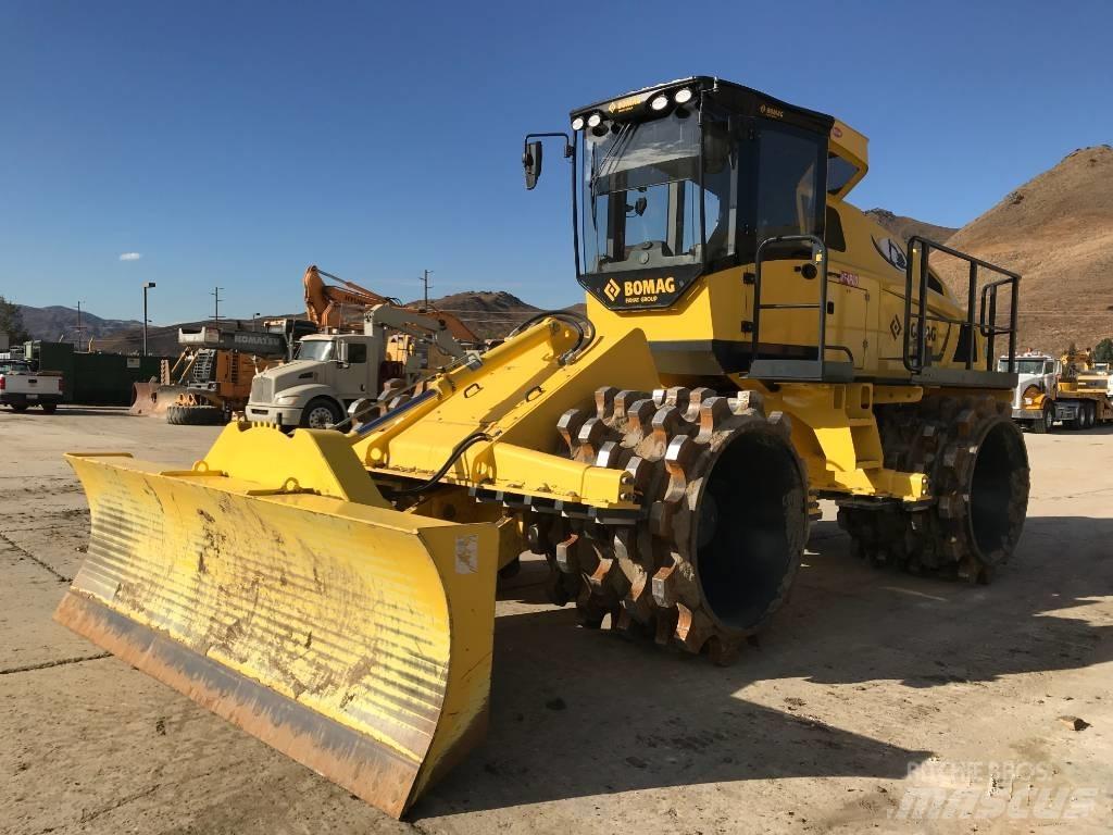 Bomag BC473EB-4 Egydobos hengerek