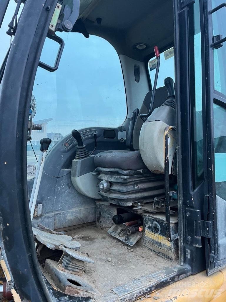 JCB 8080 Közepes (midi) kotrók 7 t - 12 t
