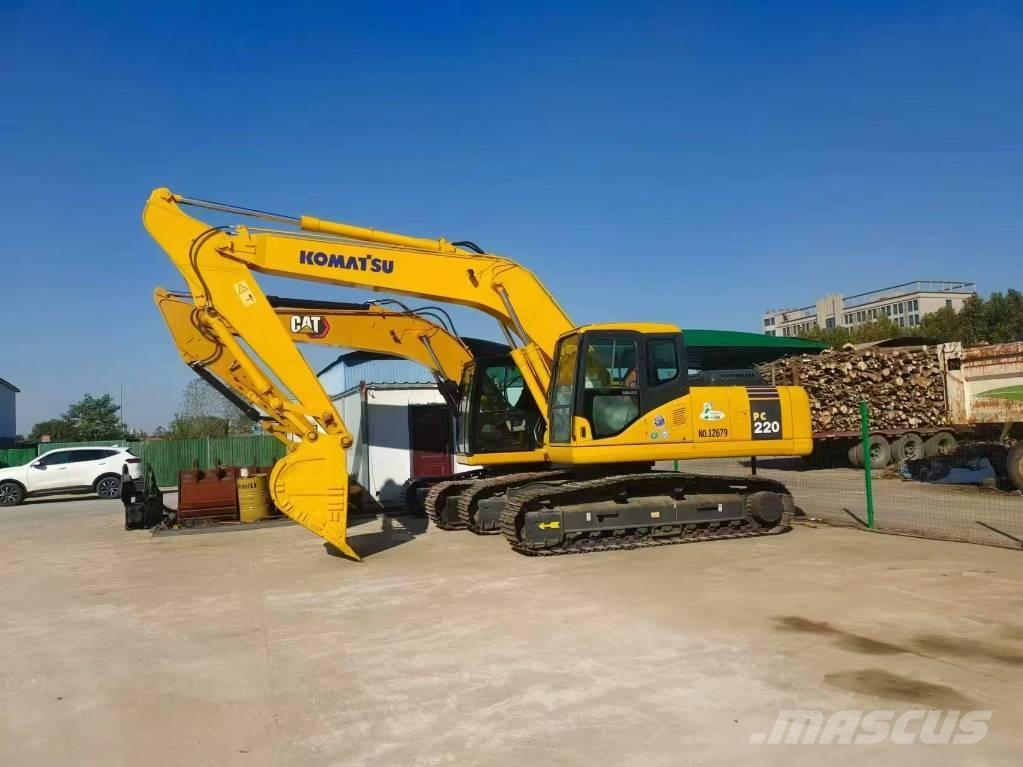 Komatsu PC 220 Lánctalpas kotrók
