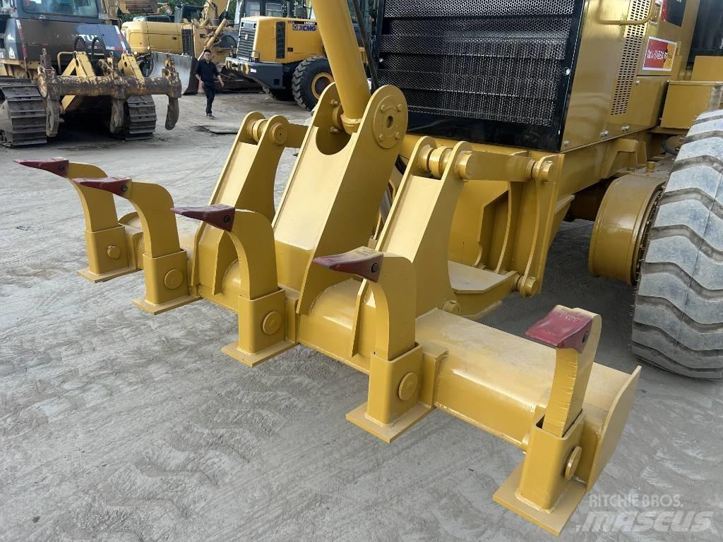 CAT 140 H Gréderek