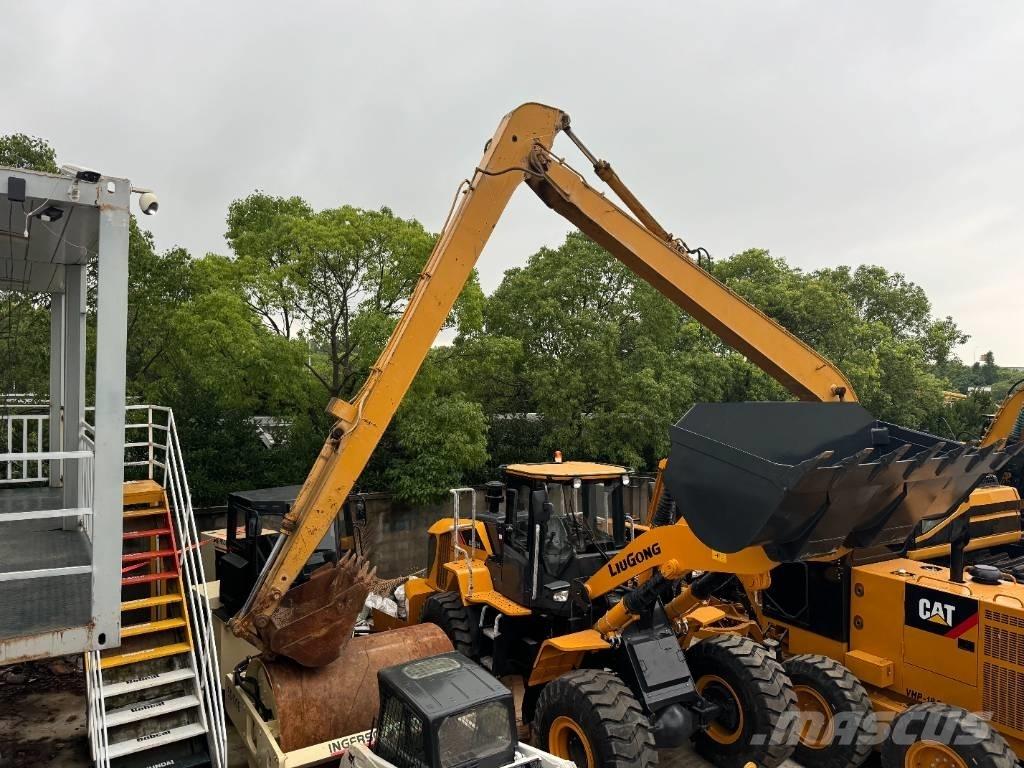 CAT 320 B Kétéltű markolók