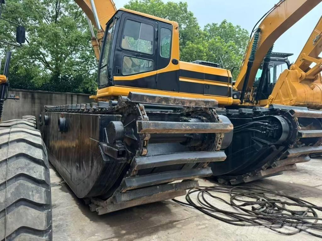 CAT 320 B Kétéltű markolók