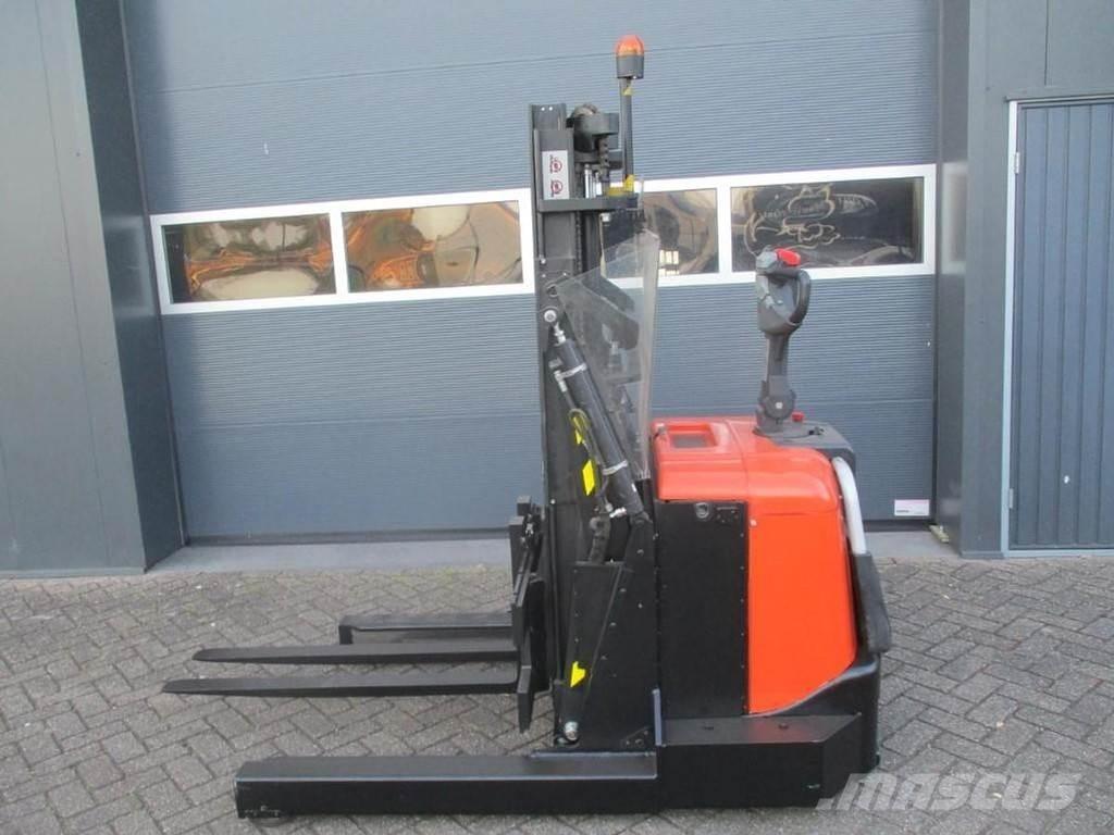 BT SPE 120 XRD Konténer rakodó